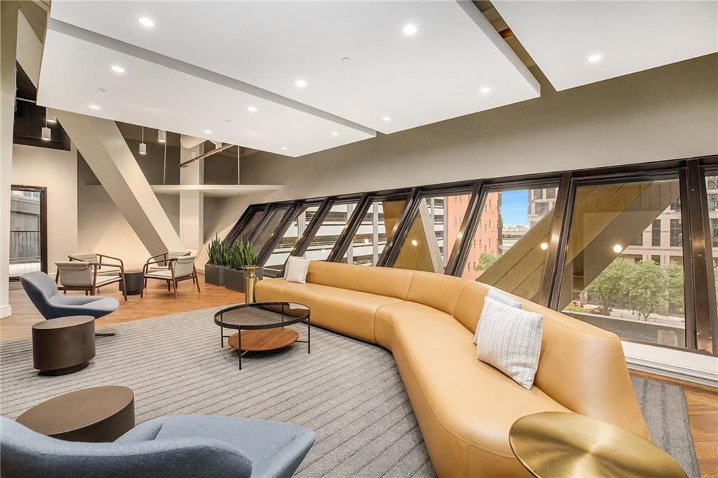 1101 Walnut Street — photo 38