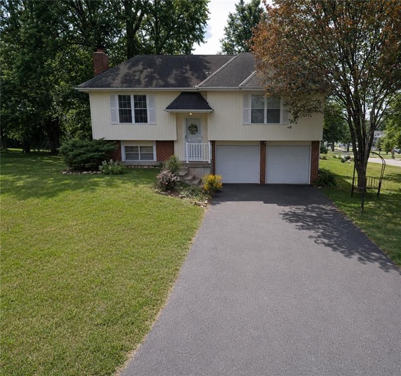 14215 W 94th Terrace, Lenexa, KS
