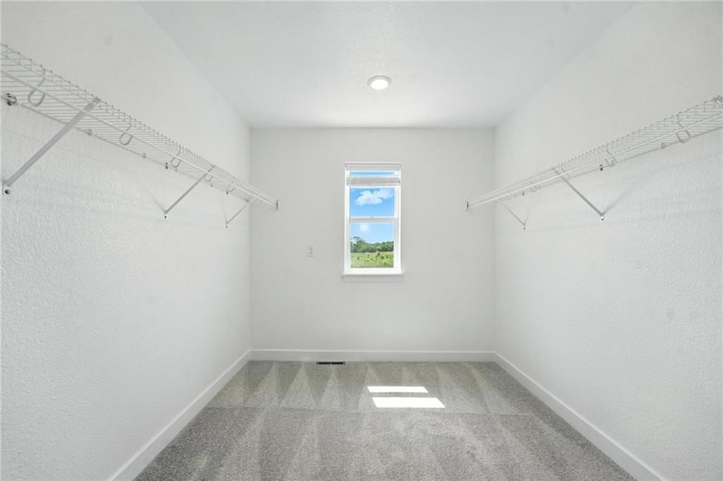 500 SW Chavis Drive — photo 29
