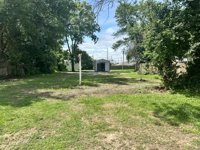 1329 W Allison Street — photo 5