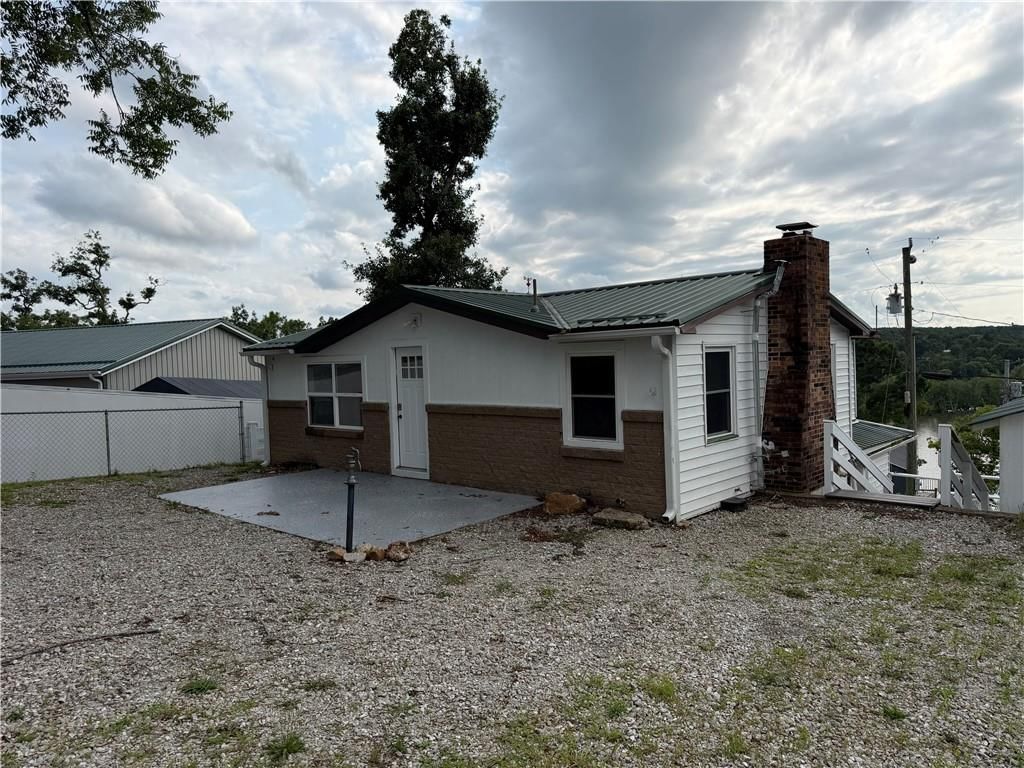 26274 Waterview Drive — photo 1