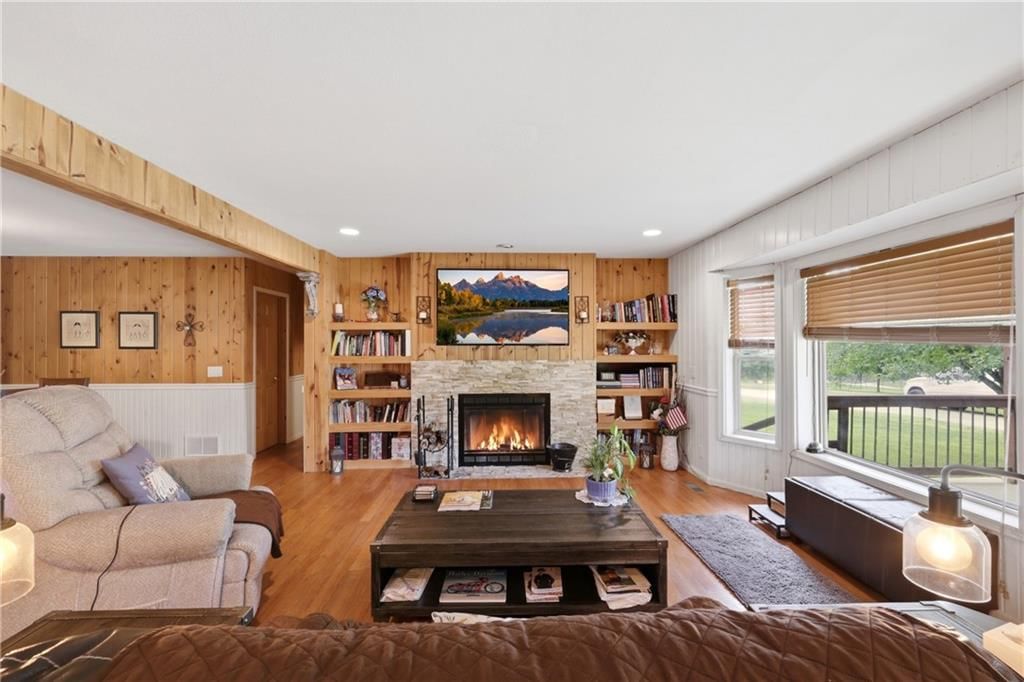 40303 E Round Prairie Road — photo 5