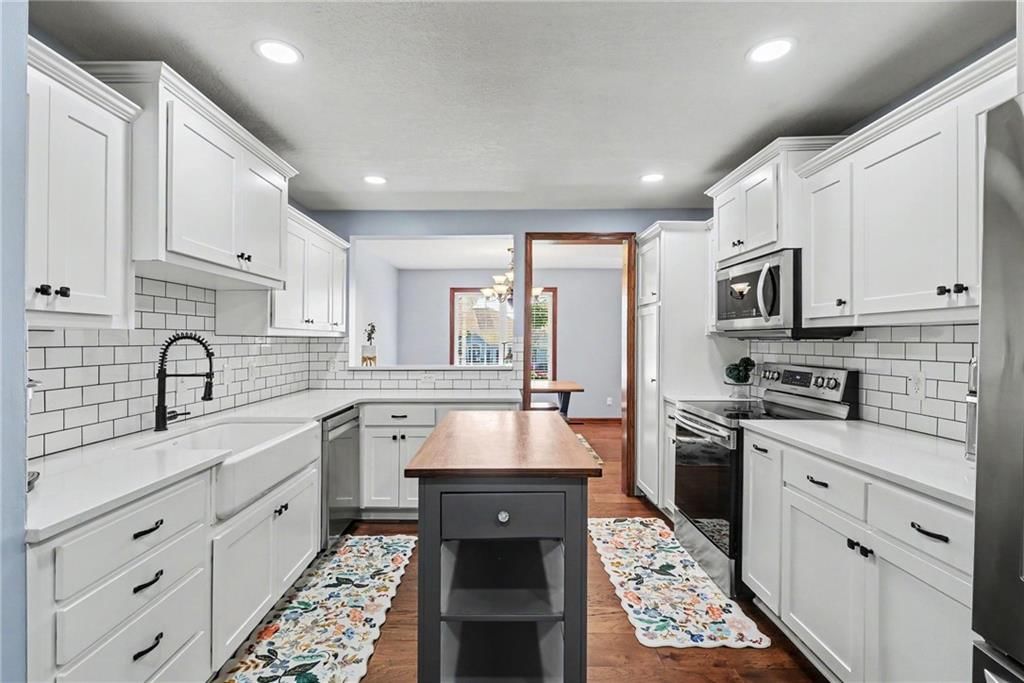 7204 Pleasant Ridge Terrace — photo 14