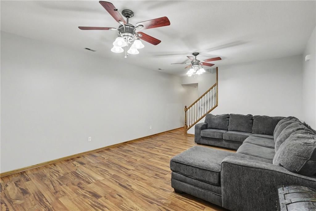 7204 Pleasant Ridge Terrace — photo 32