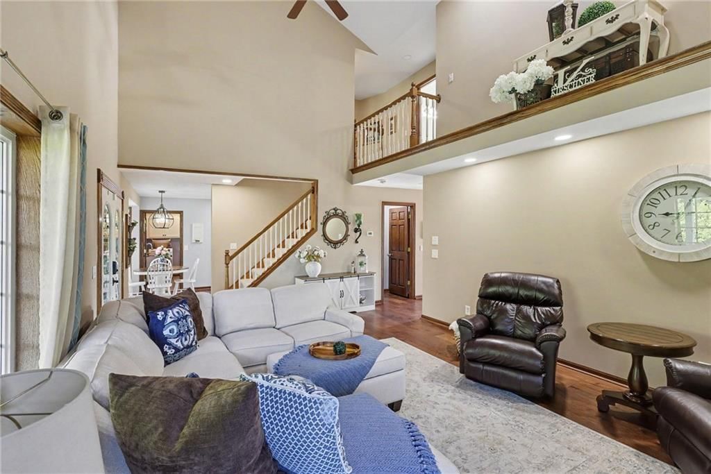7204 Pleasant Ridge Terrace — photo 10