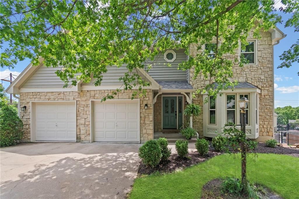 4509 Cedar Ridge Court, Lawrence