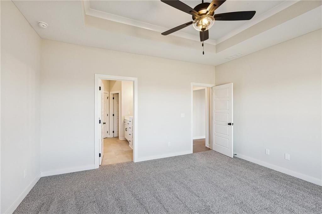 9810 N Laurel Avenue — photo 29