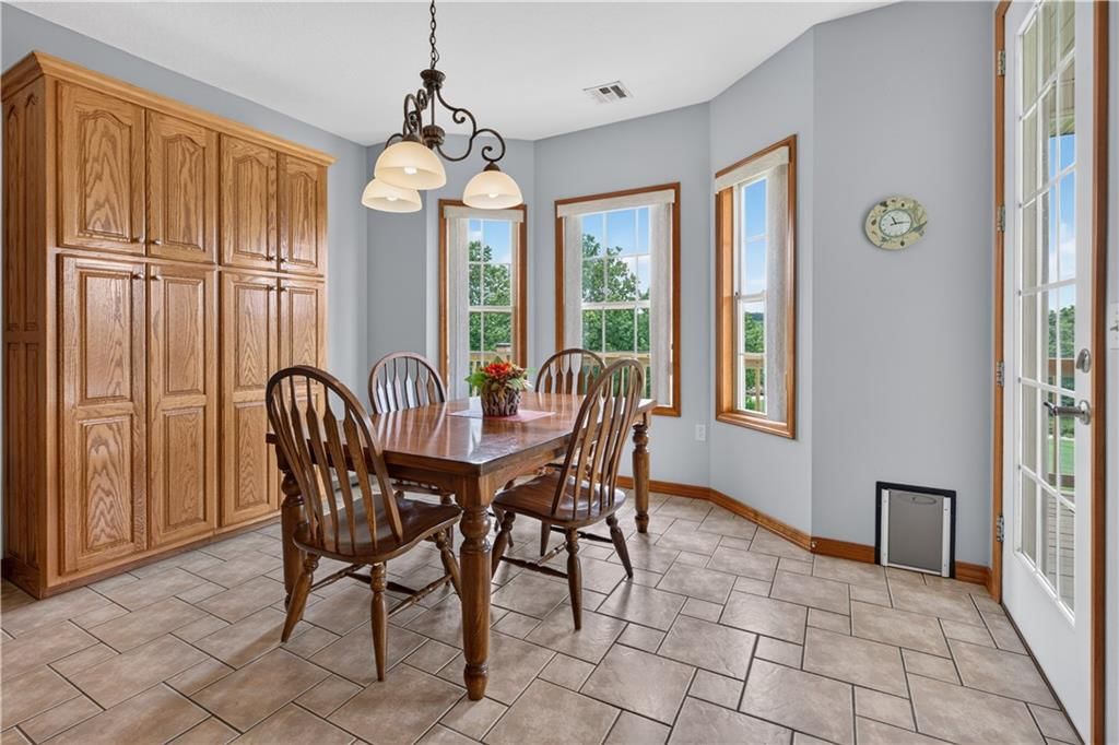 2511 Fairway Drive — photo 8