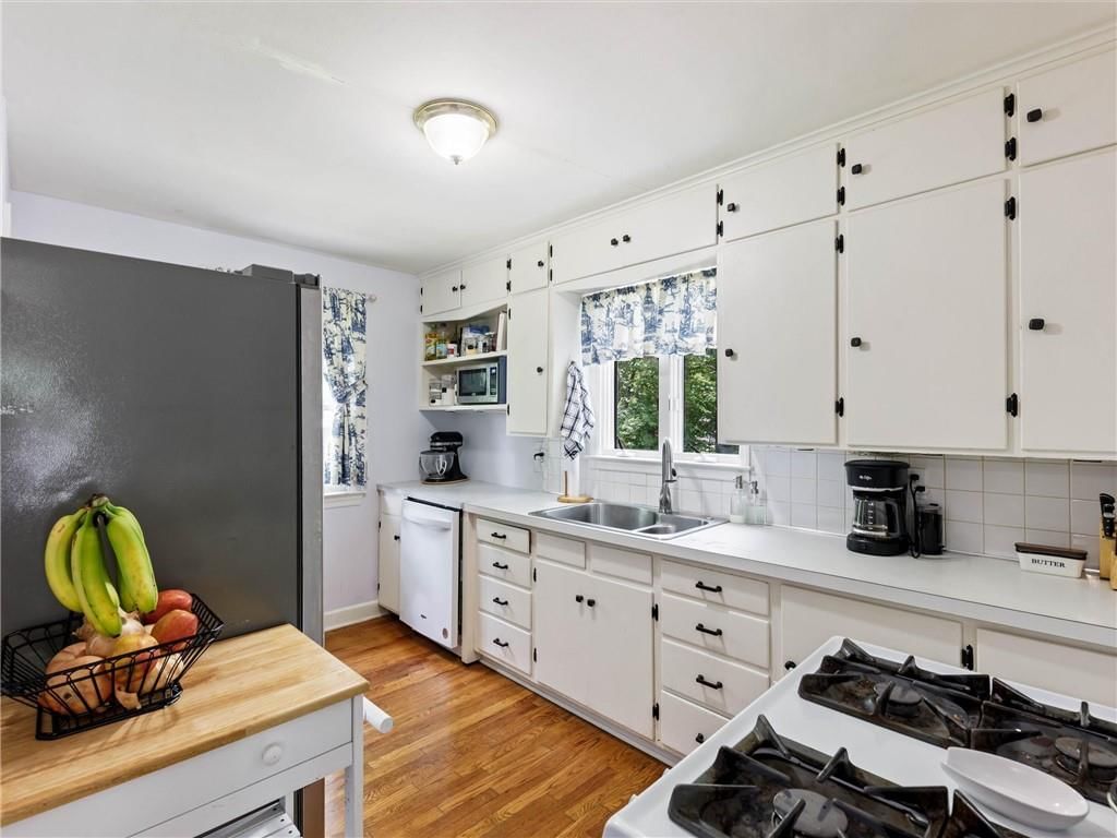 6710 W 80th Street — photo 12