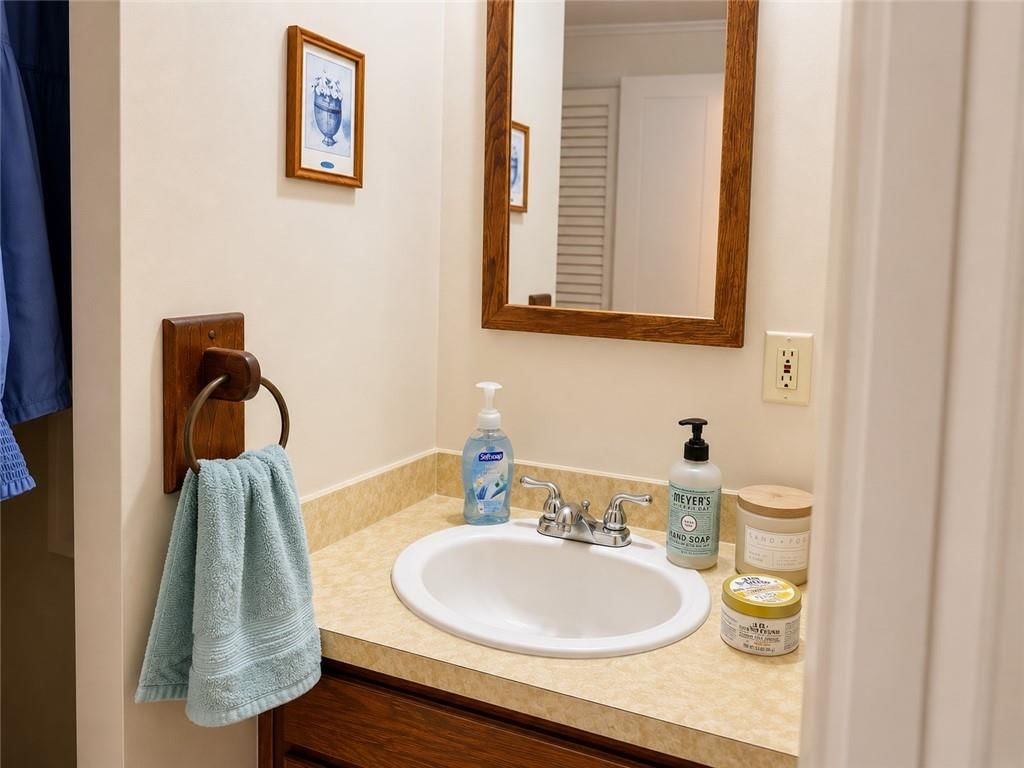 732 Santa Fe Street — photo 7