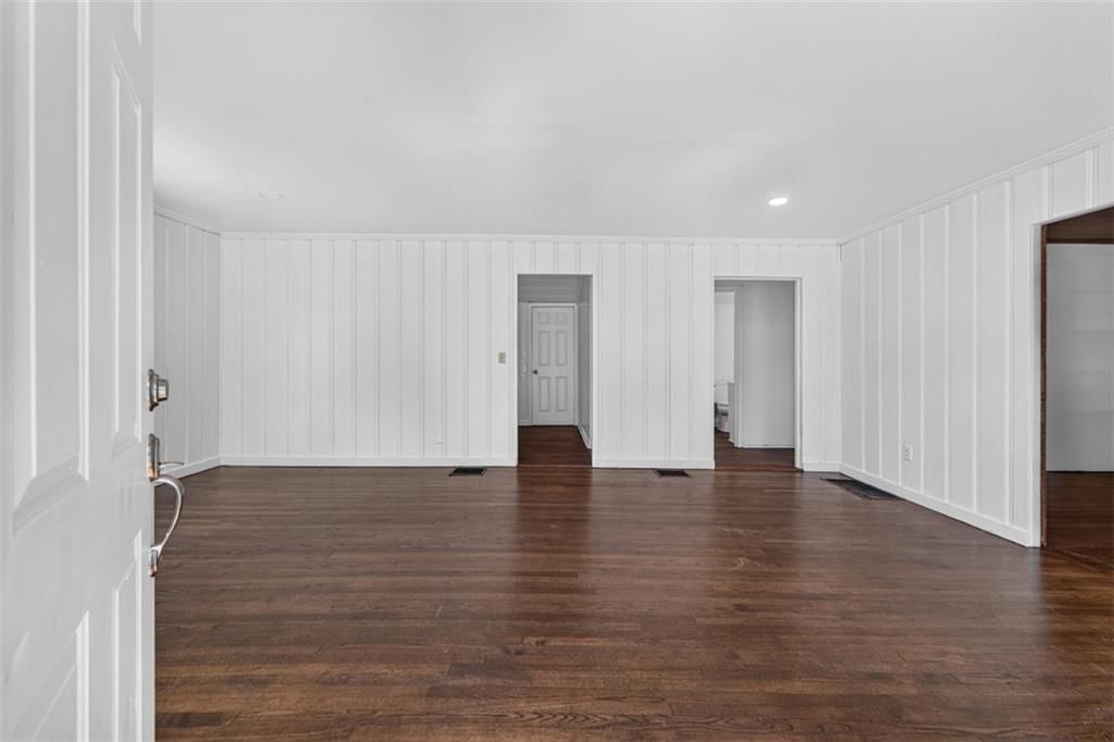 3011 N 47th Terrace — photo 4