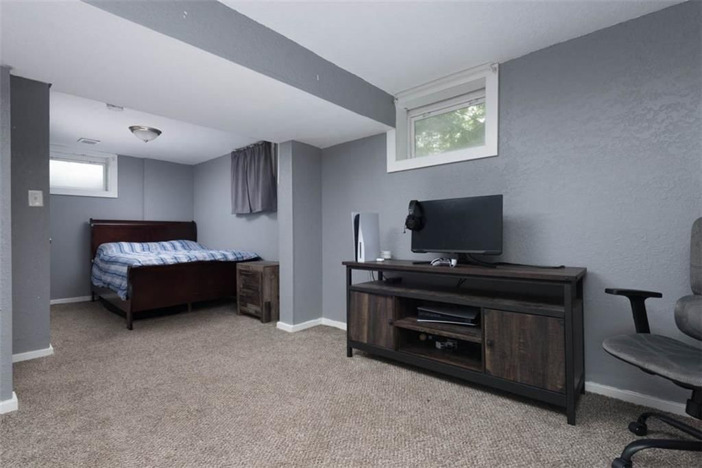 8840 N Forest Avenue — photo 24
