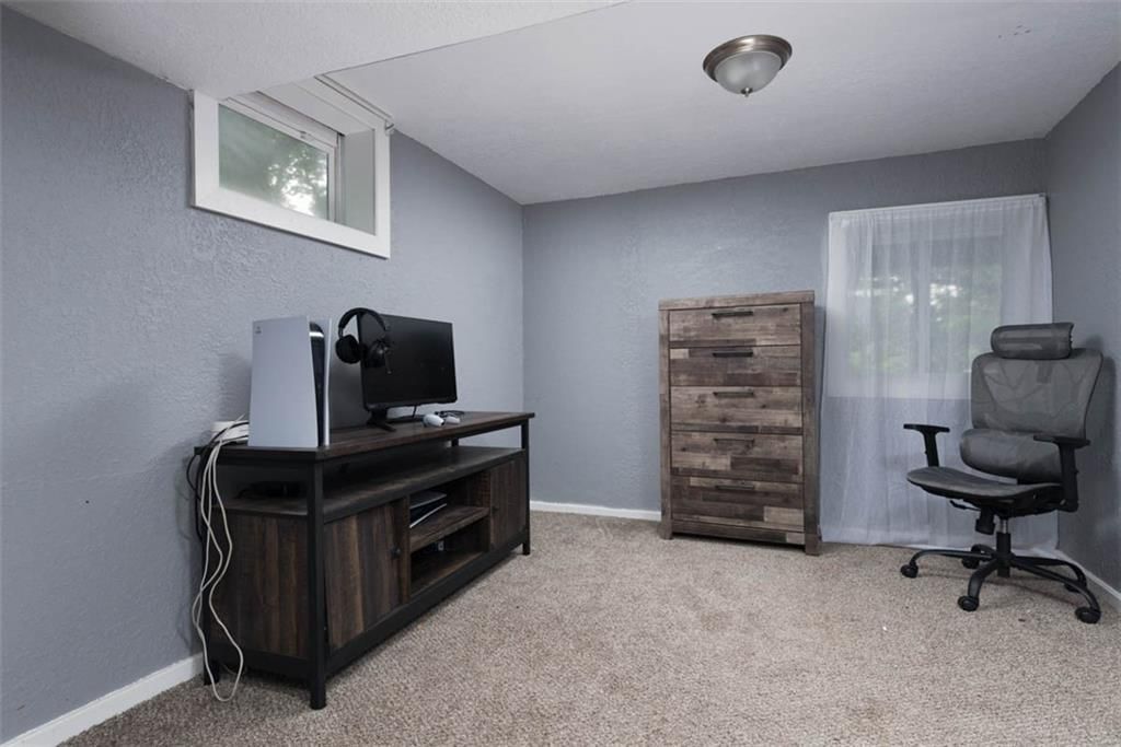 8840 N Forest Avenue — photo 25