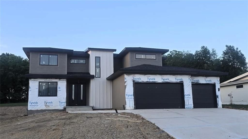 1006 Meadowbrook Drive, Kearney, MO
