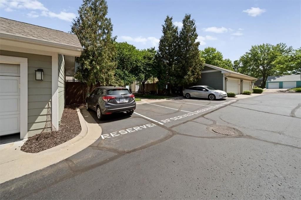 7637 W 78th Street — photo 24