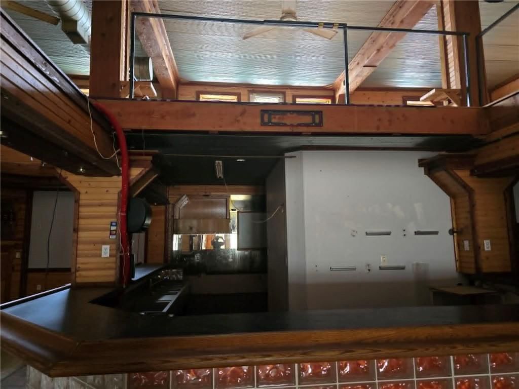 324 W Main Street — photo 9