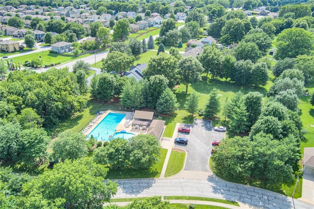 529 NE Legacy View Drive — photo 76