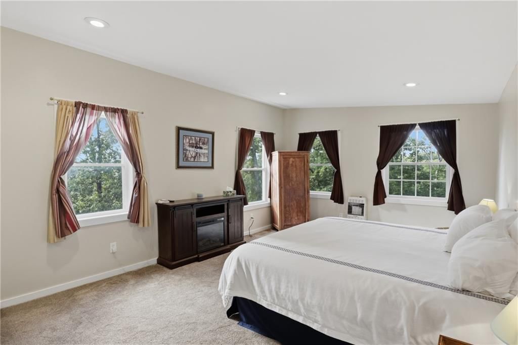 11045 Foothills Lane — photo 30
