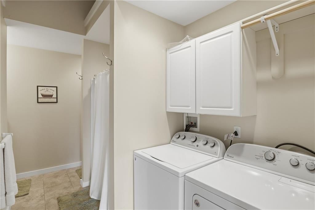 11045 Foothills Lane — photo 34