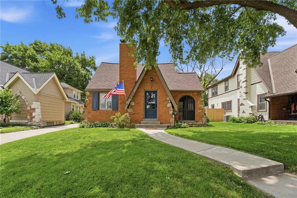 431 E 69th Terrace, Kansas City, MO