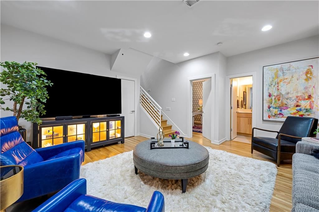 514 Oak Street — photo 41