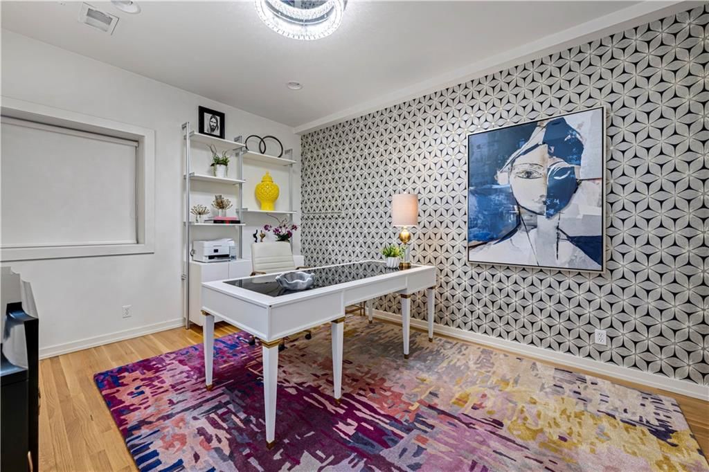 514 Oak Street — photo 44
