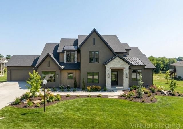 7445 NW Fawn Avenue — photo 1