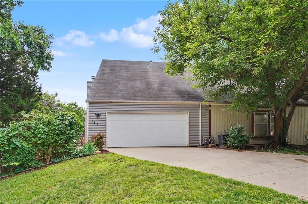 118 Glenview Drive — photo 2
