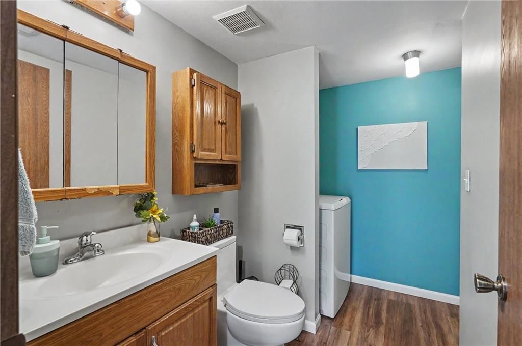 118 Glenview Drive — photo 11
