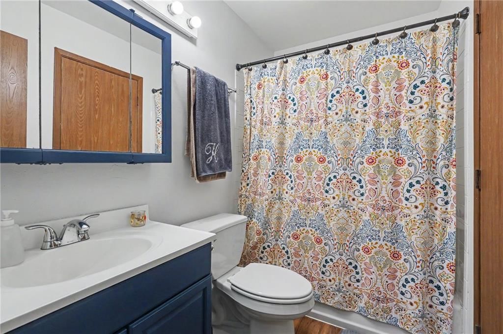 118 Glenview Drive — photo 16