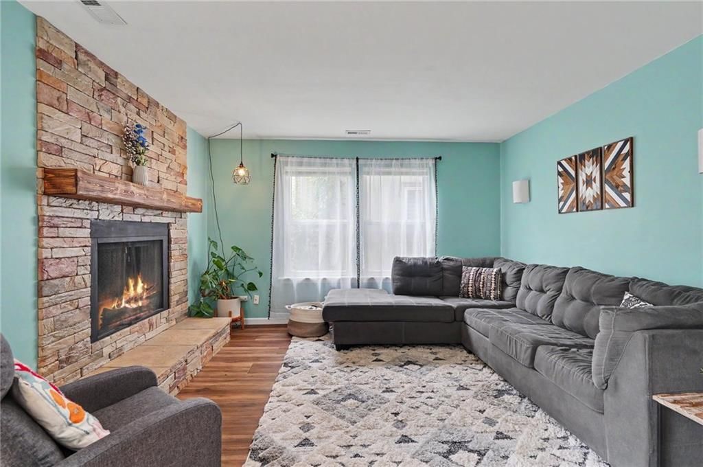 118 Glenview Drive — photo 3