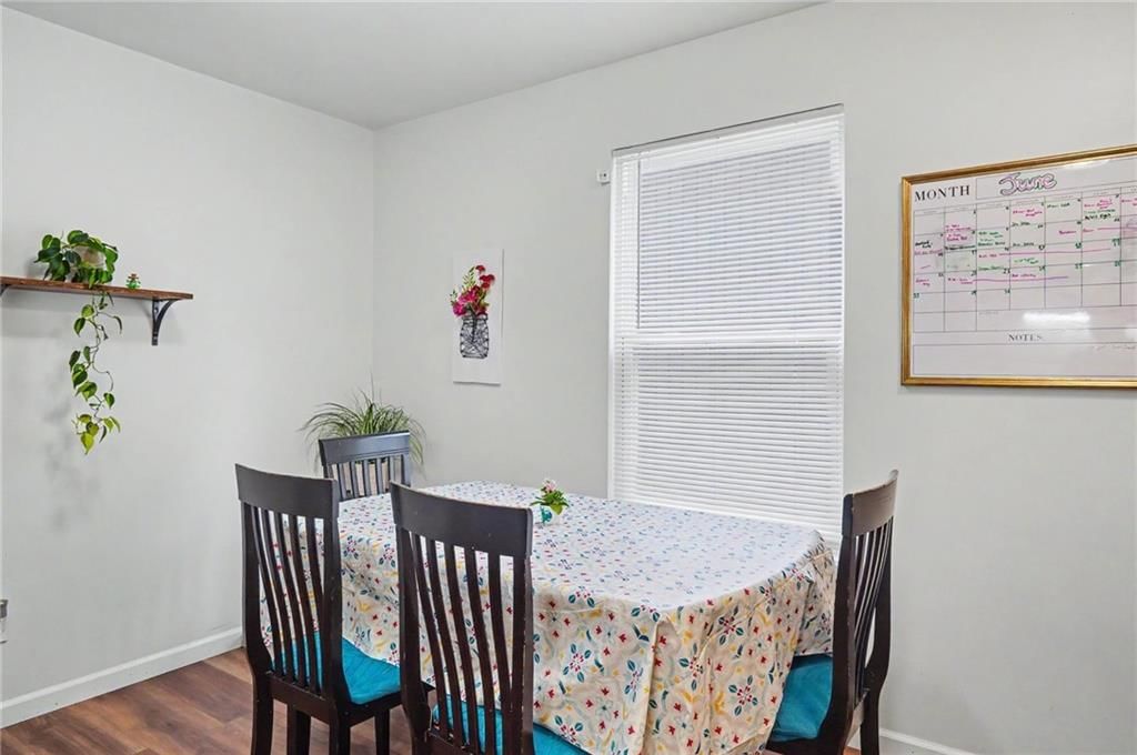 118 Glenview Drive — photo 10