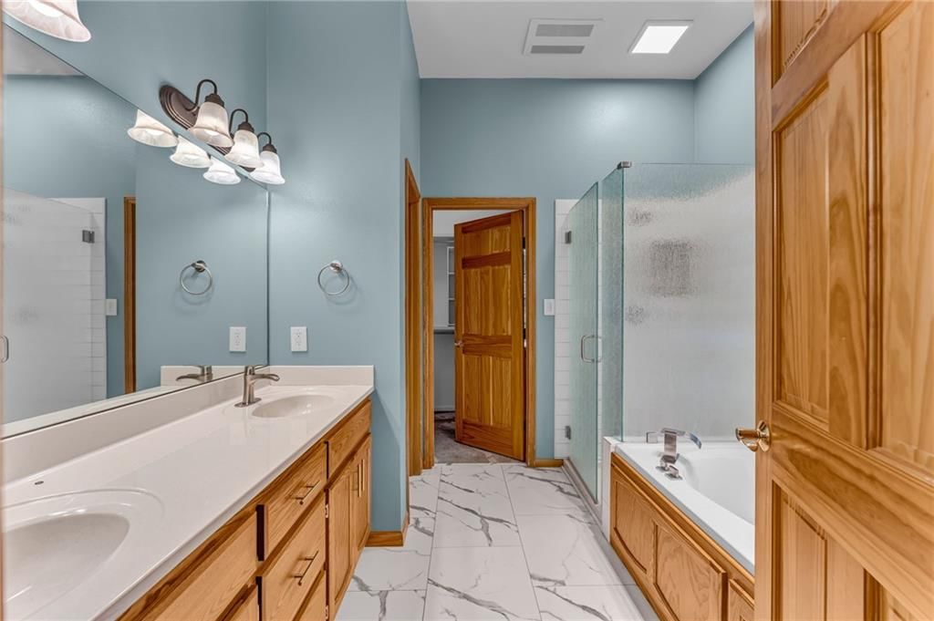 4178 Blackjack Oak Drive — photo 19