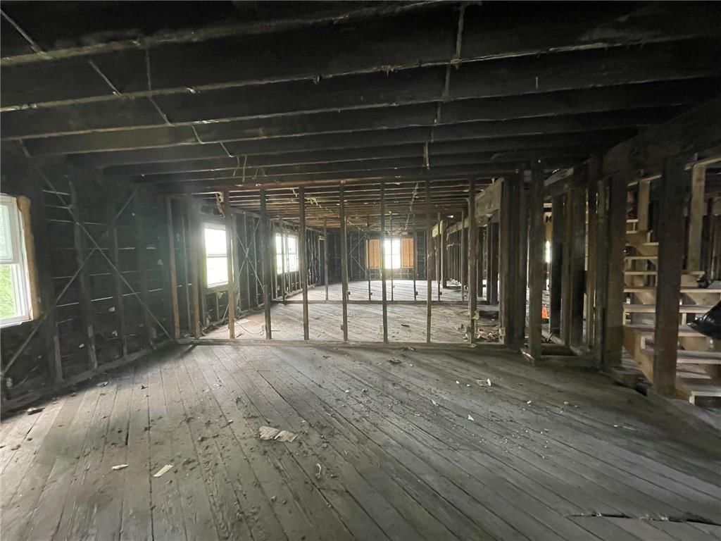 7050 NW Railroad Avenue — photo 11