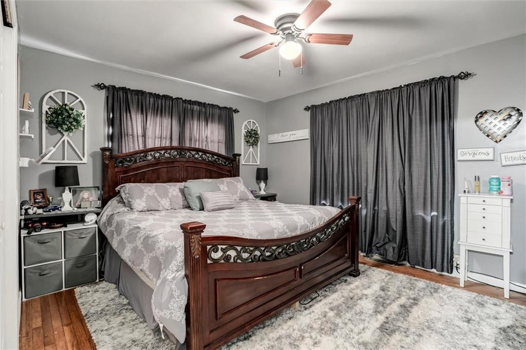 409 E Franklin Street — photo 12