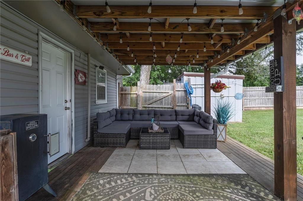409 E Franklin Street — photo 22