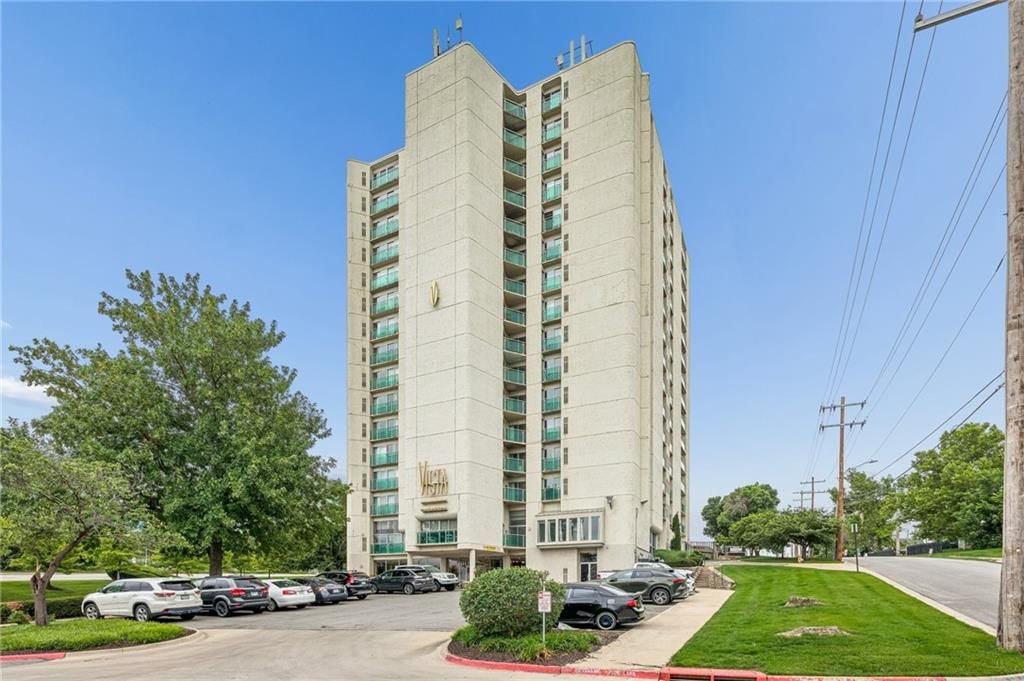 3838 Rainbow Boulevard, Kansas City, KS