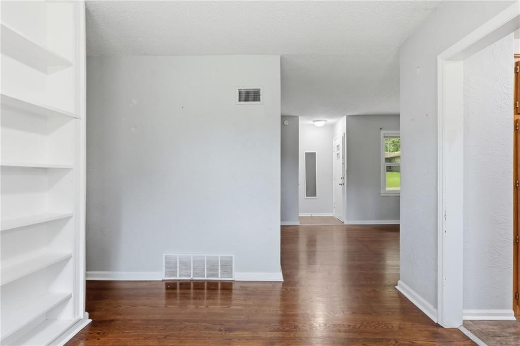 6505 Overton Avenue — photo 15