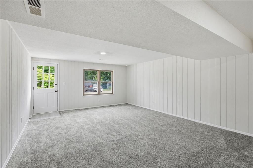 11260 E 71st Terrace, Raytown, MO