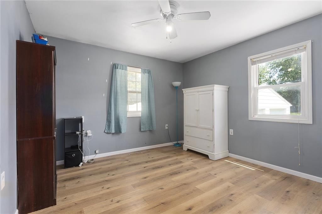 107 E Maple Street — photo 18