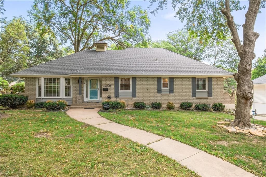 506 Linwood Terrace, Independence, MO