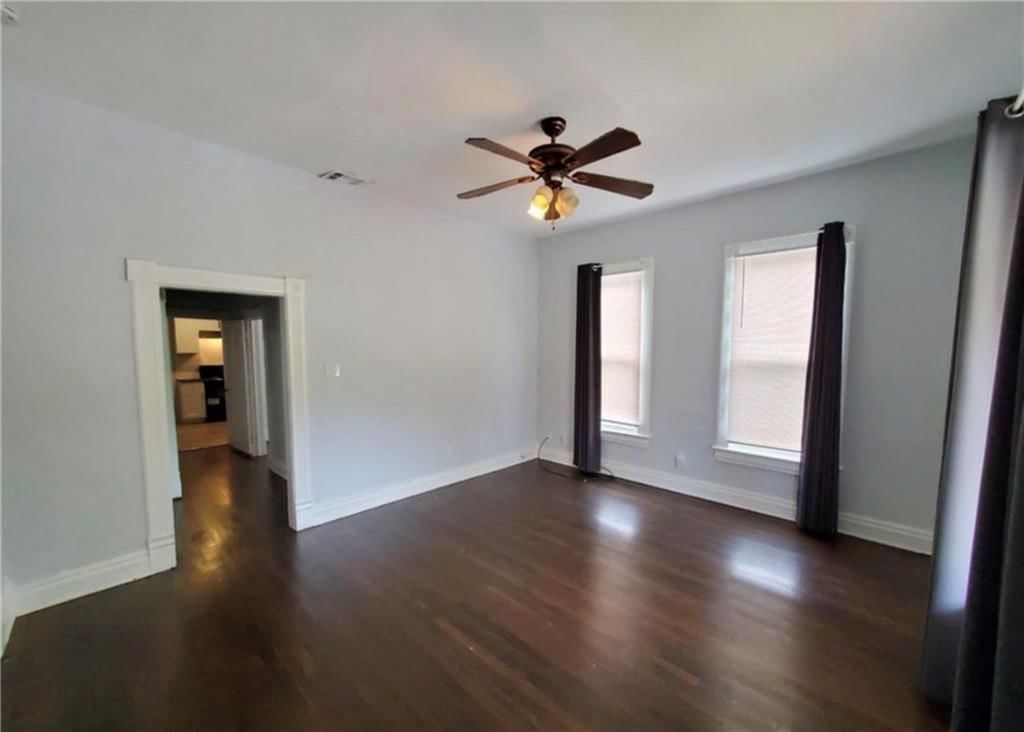 2727 Vine Street — photo 20