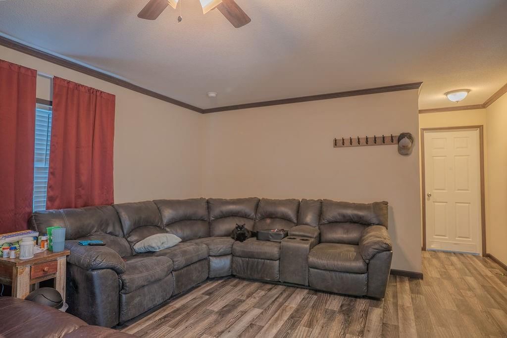 9243 1st Street — photo 6