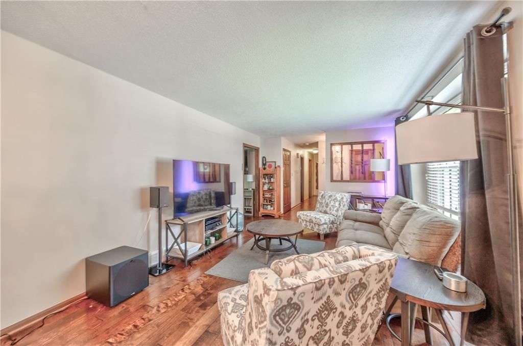 2504 S 14th Street — photo 9