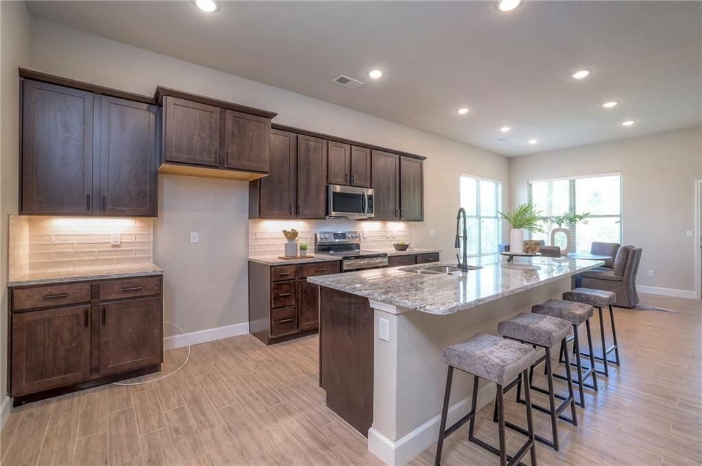 25235 W 92nd Terrace — photo 15