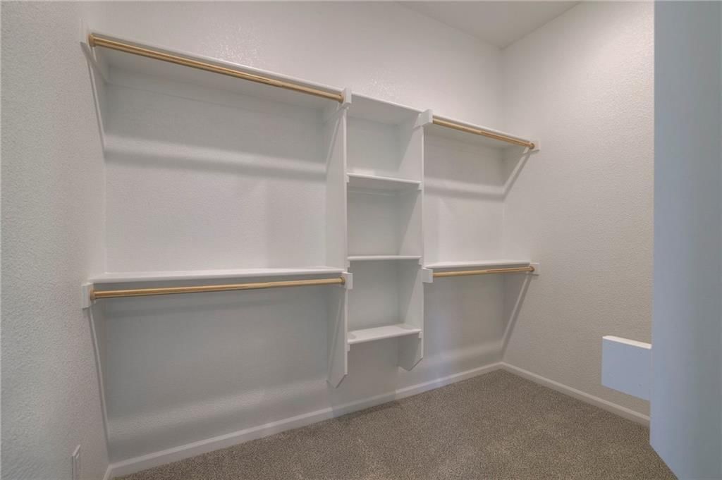 25235 W 92nd Terrace — photo 23