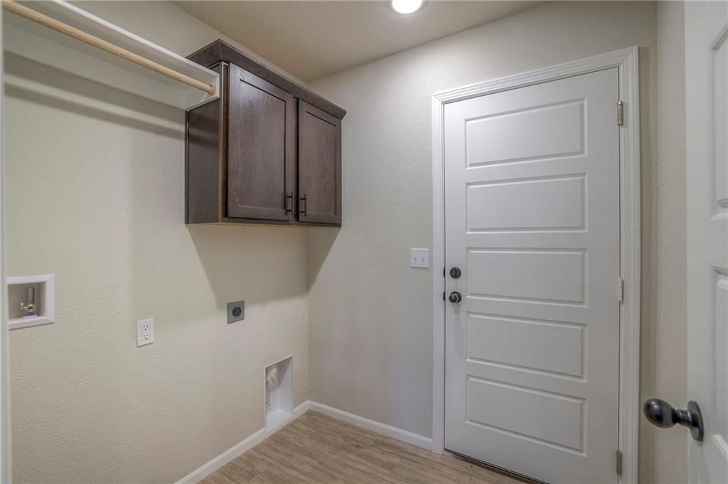 25235 W 92nd Terrace — photo 29