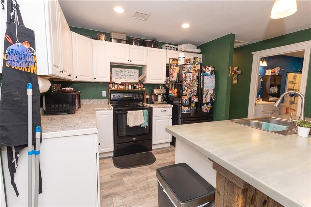 1004 E Main Street — photo 13