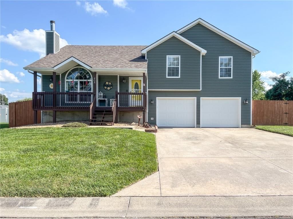 404 E Colony Avenue, East Lynne, MO