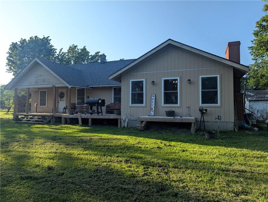 6426 NE Witt Road — photo 3
